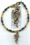 dragon_goldblktan.jpg (33296 bytes)
