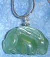 jade_XL_laying.jpg (34859 bytes)