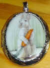 cameo_WhiteRabbitCarrot-silverLocket.jpg (28191 bytes)